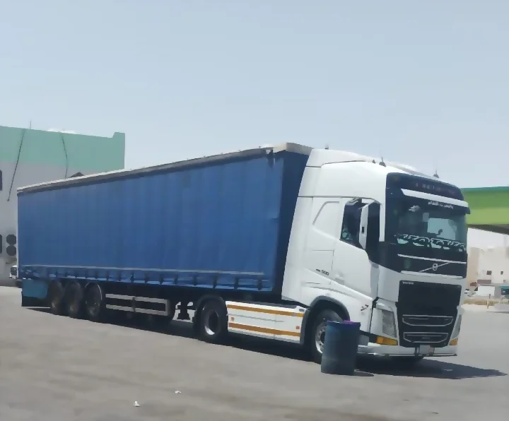   تريلا ستارةتبوك